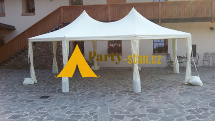 Pronájem party stanu 6,8x5m